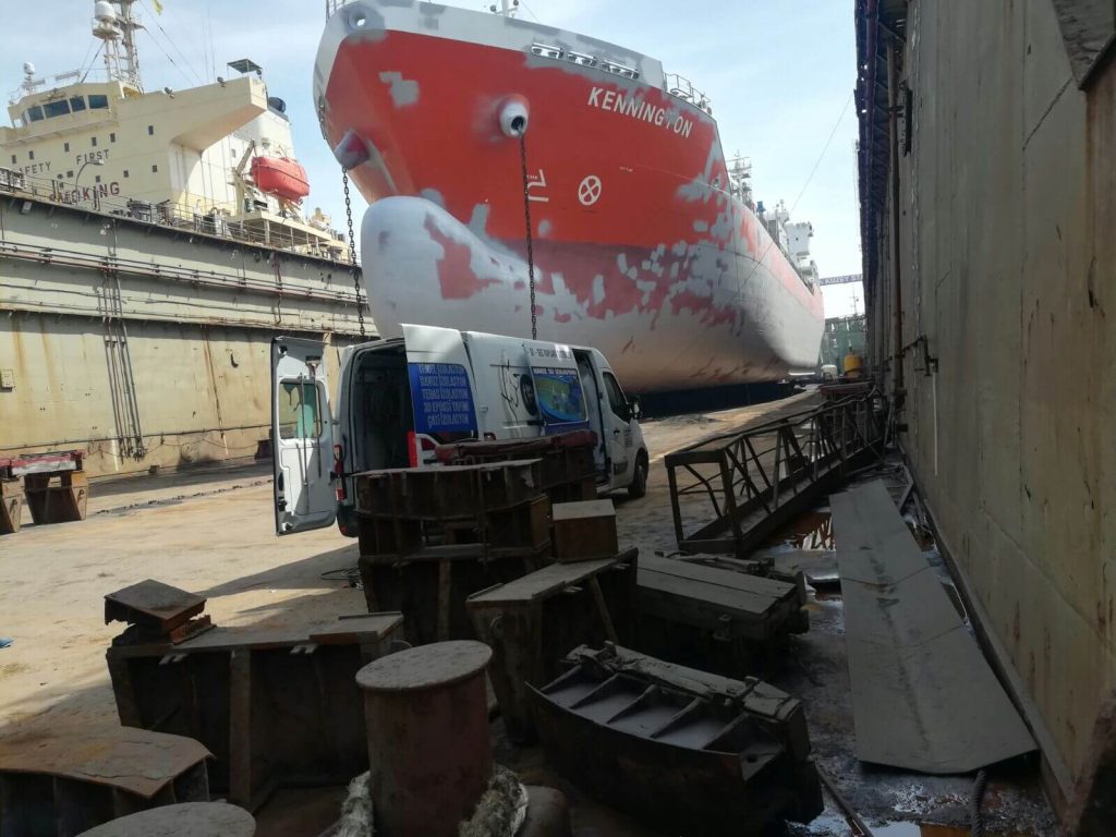 ND Group inşaat ve izolasyon olarak her projemizde estetik ve fonksiyonelliği bir arada sunarak, müşterilerimizin beklentilerini en üst seviyede karşılamayı amaçlıyoruz. Fotoğraflarla desteklenen bu açıklama, bizimle çalışmanın keyifli ve görsel açıdan zengin bir deneyim olduğunu yansıtmaktadır.